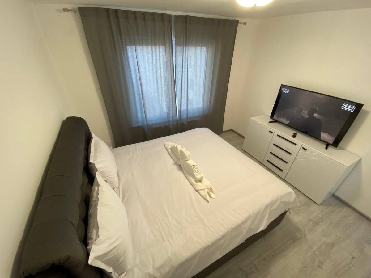 Concept Apartments 3 Camere Târgu-Mureş Buitenkant foto