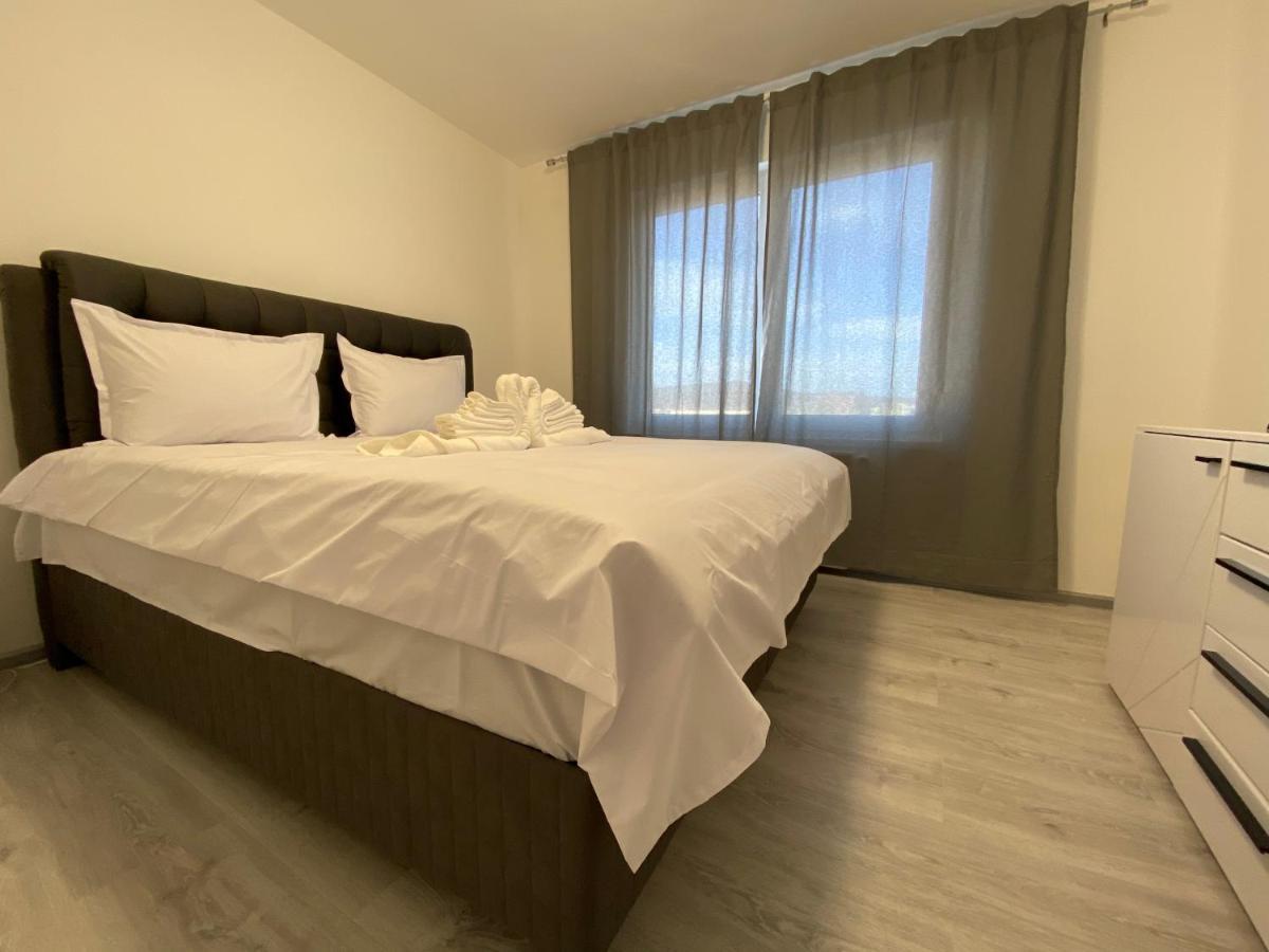 Concept Apartments 3 Camere Târgu-Mureş Buitenkant foto